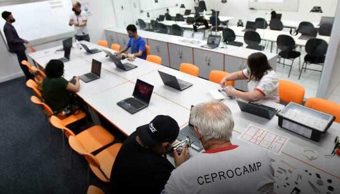 cursos técnicos gratuitos no Ceprocamp