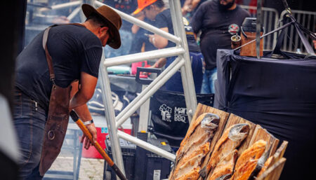 Brasa & Viola reúne artistas e agita público presente no Shopping Iguatemi em Campinas