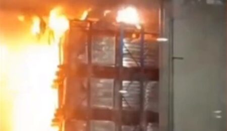 Fábrica da Cacau Show em Linhares (ES) é parcialmente destruída por incêndio