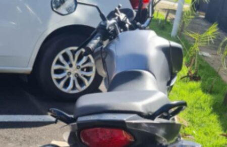 Fuga com moto clonada acaba com criminoso detido, no bairro São Carlos, em Sumaré