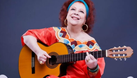 Homenagem a BETH CARVALHO: Cantora Bruna Volpi faz show GRATUITO no dia 17/12 em Sta Bárbara