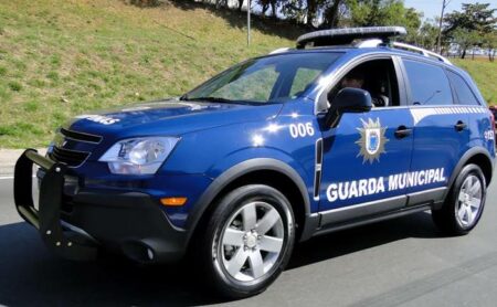 Cena inusitada no centro de Campinas: Mulher é flagrada nua na Rua 13 de maio