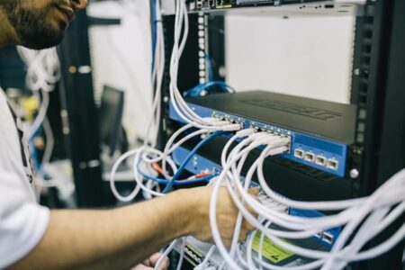 Inscrições gratuitas para curso focado na área de telecomunicações em Hortolândia