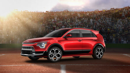 Kia Niro Rio 2024 desafia Corolla Cross com eficiência