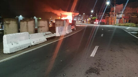 Perseguição em alta velocidade causa acidente Grave e morte