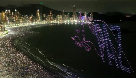 Show com Drone Marca Réveillon Histórico em Balneário Camboriú