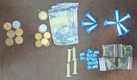 Abordagem a suspeitos termina com apreensão de maconha, crack e cocaína no Jardim Santa Clara, em Hortolândia