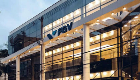 Inscrições abertas para centenas de cursos online gratuitos da FGV em 2024!
