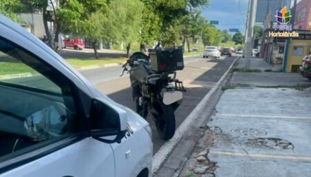 Homem colide com caminhão após furtar uma moto e ser perseguido pela polícia no Jardim São Sebastião, em Hortolândia