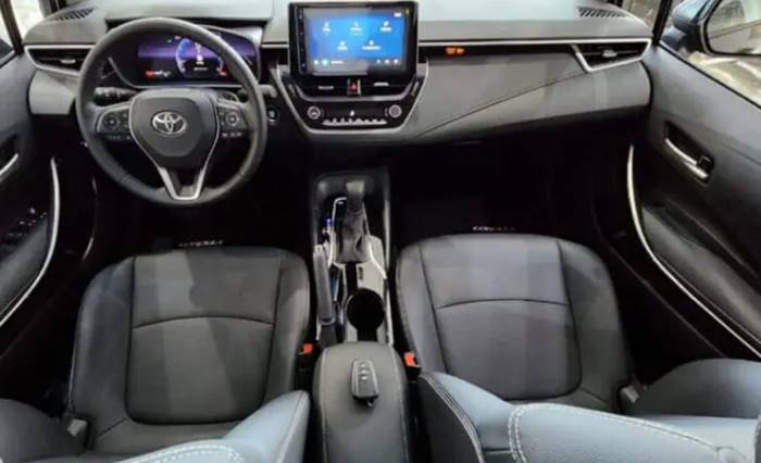 Toyota Corolla XEI 2024 chega ao Brasil como um dos grandes modelos sedan