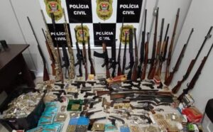 Polícia encontra mais de 80 armas com homem suspeito de matar amante em Americana