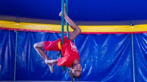 Lona das Artes comemora Dia do Circo com espetáculo gratuito, em Hortolândia