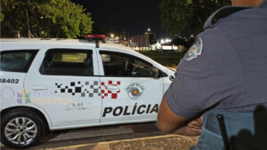 PM prende homem por invadir restaurante no Jardim Amanda