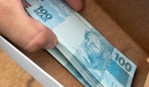 Polícia prende trio que levava consigo R$ 5 mil em notas falsificadas em Sumaré