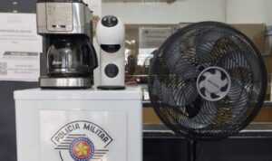 Equipe policial prende suspeito e recupera diversos objetos que haviam sido furtados de comércio na região