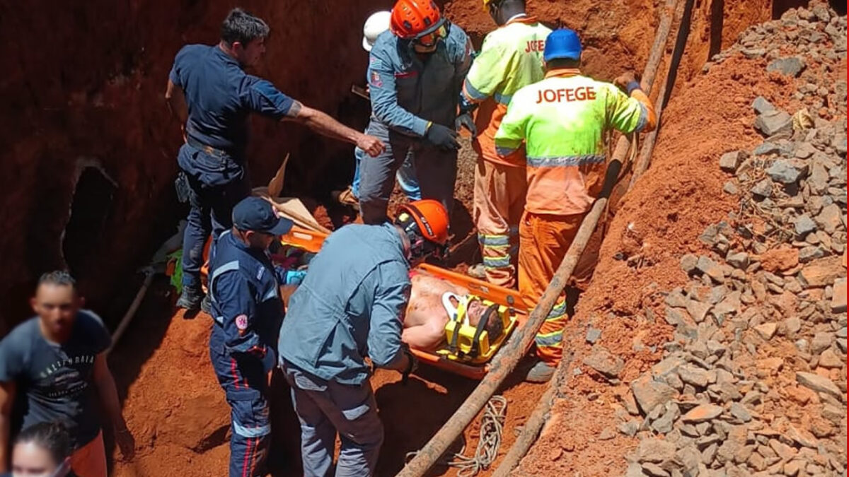 Trabalhador fica parcialmente soterrado em acidente de obra em Hortolândia
