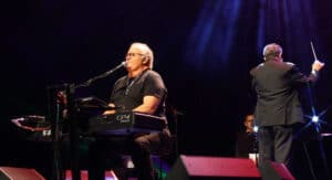 Guilherme Arantes inaugura o mês de maio com um show gratuito em Hortolândia