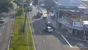 Troca de tiros e tentativa de assalto a carro-forte termina com policial ferido no Jd. Interlagos, em Hortolândia