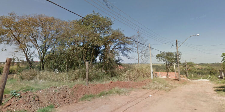 Homem é encontrado morto com tiros na cabeça em Hortolândia