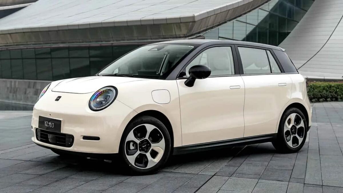 Novo carro elétrico da JAC Motors tem 505 km de autonomia: conheça o Y3