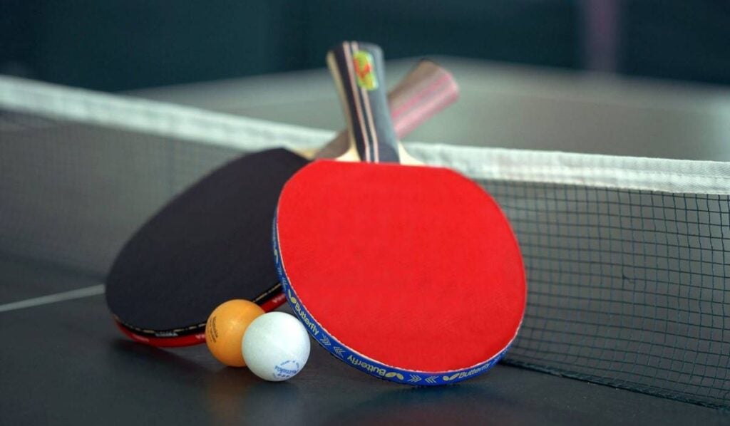 Aulas gratuitas de tênis de mesa