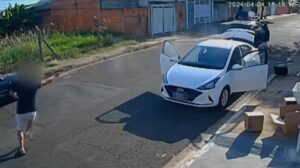 Homem reage a tentativa de roubo e atira contra criminosos em Americana
