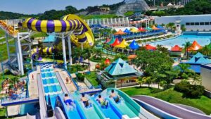 Wet´n Wild reforça Programação das SuperFérias com Combo Família e Encontros com Personagens