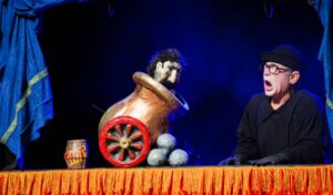 Peça teatral gratuita com bonecos acontecerá neste fim de semana, no Sesi Sumaré