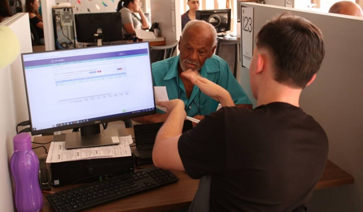 Atendimento presencial ao público