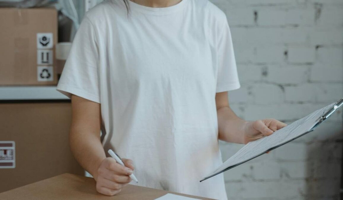 Curso gratuito de Assistente de Controle de Qualidade abre inscrições