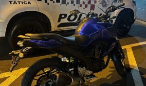 Moto roubada é recuperada pela polícia em Sumaré