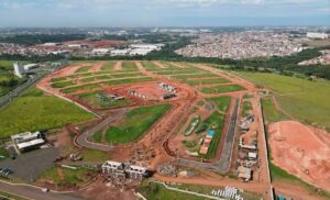 Justiça suspende venda de lotes em condomínio de alto padrão em cidade da região