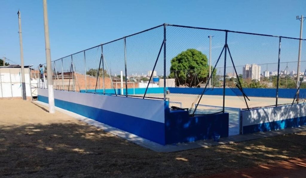 quadra esportiva do Parque Perón