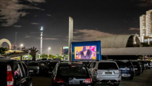Cine Autorama: Cinema drive-in gratuito em Campinas