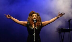 Show gratuito de Paula Lima em Campinas