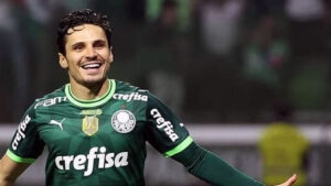 Palmeiras domina clássico contra o Corinthians no Brasileirão