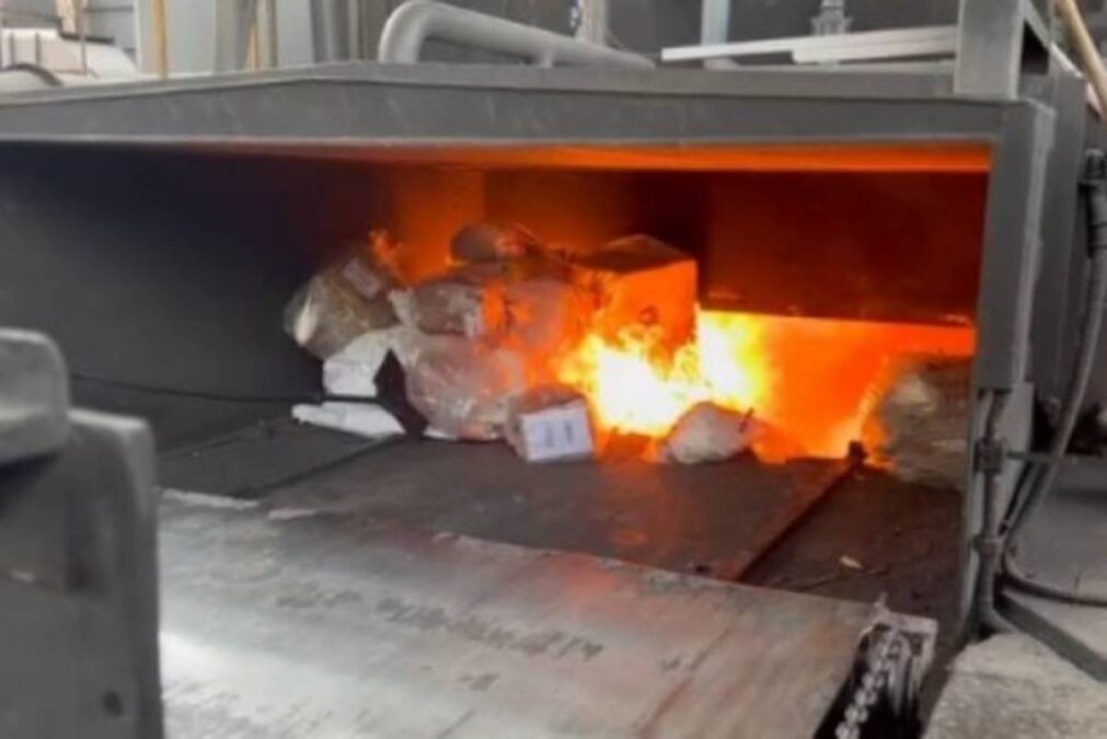 uma tonelada de drogas