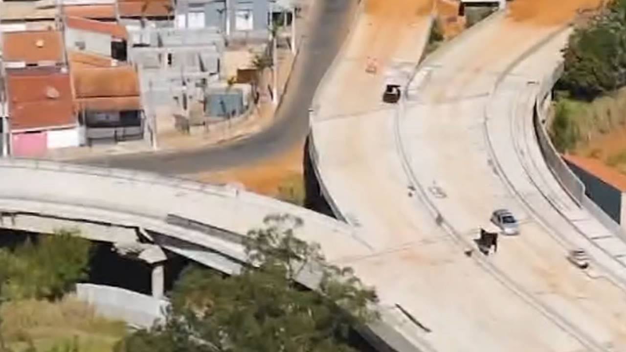 Foto vista do alto do viaduto que ligará Hortolândia e Sumaré