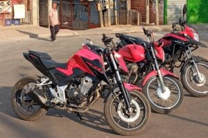 Homens são presos por desmanche ilegal de motos em Sumaré