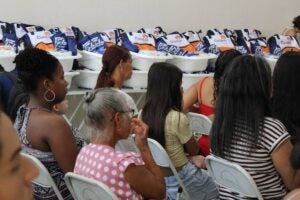 Hortolândia entrega kits de maternidade e celebra 2 anos do Programa Cuidar