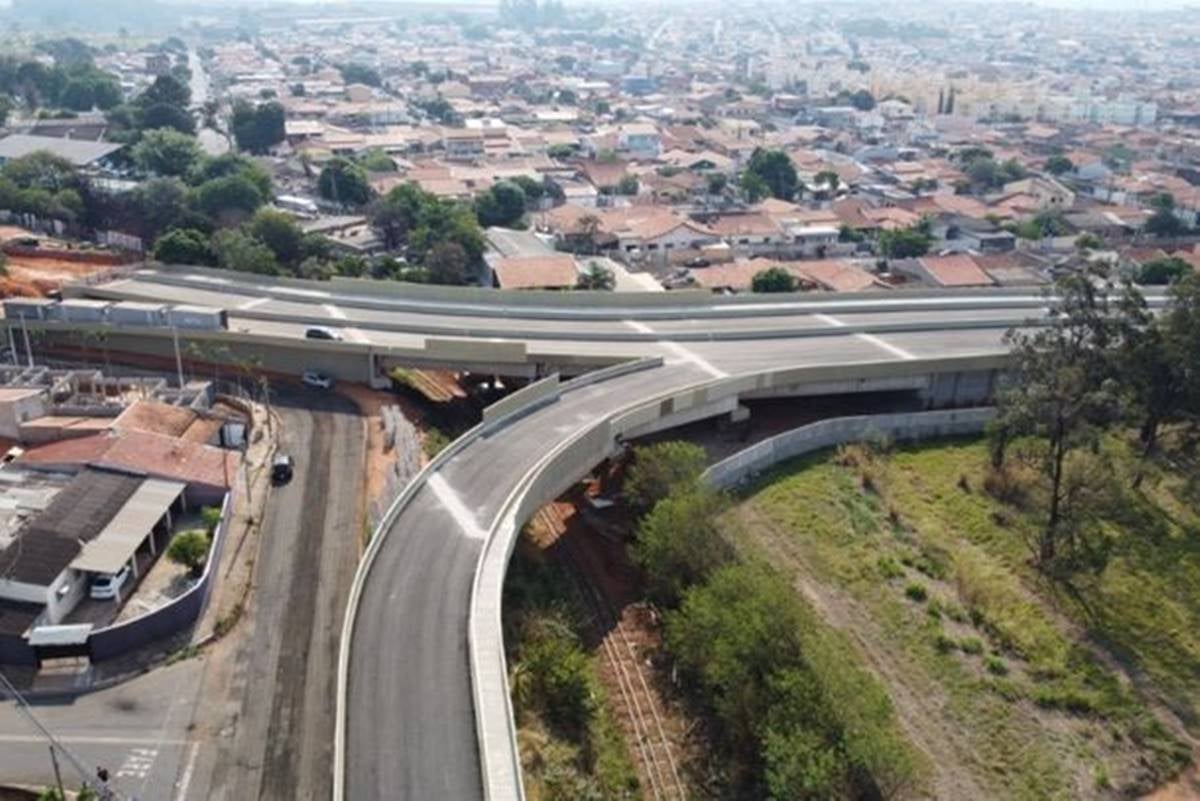 obras do viaduto