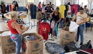 Bazar de roupas novas masculinas em Hortolândia: confira