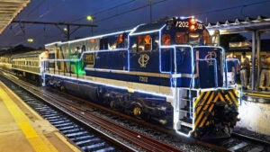 Trem Iluminado de Natal passa por Hortolândia em 16/12