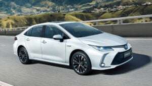 Corolla Híbrido libera entre os sedãs mais econômicos de 2025