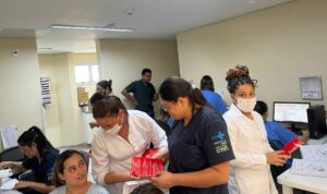Hospital Municipal de Hortolândia realiza ação de conscientização no Dezembro Vermelho