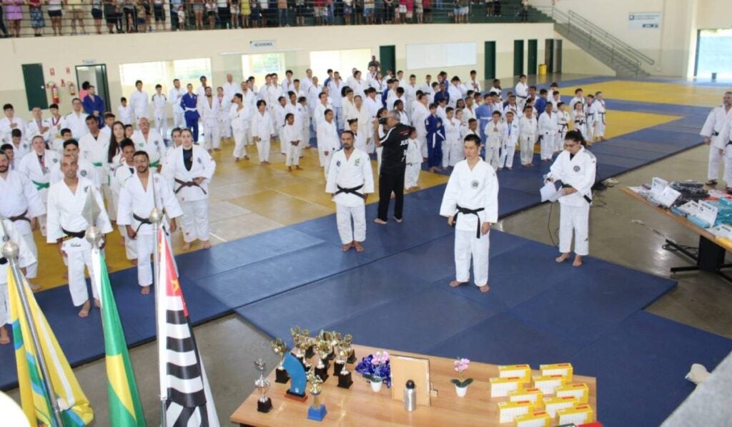 Projeto Escolinhas Esportivas