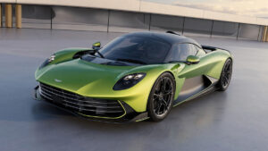 Aston Martin Valhalla, o supercarro híbrido que redefine alta performance