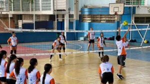 Escola de Voleibol transforma a vida de crianças e adolescentes em Sumaré e Hortolândia