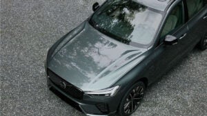 Inovações do Volvo XC60 2026 elevam padrões de design e conforto