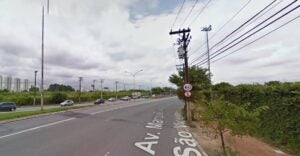 Avião cai e explode em avenida da Zona Oeste de São Paulo: duas vítimas fatais até o momento